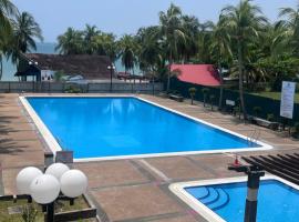 Apartment Seri Bulan Teluk Kemang Port Dicson Beach View, hotel with parking in Kampong Tanah Merah