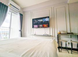 Lovina 10-19 at Citra Plaza Nagoya, acomoda&ccedil;&atilde;o com cozinha em Nagoya