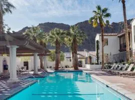 Luxury Two Bedroom Villa with Mountain View 064622