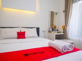 RedDoorz near Ambarrukmo Area, hotell i Demangan