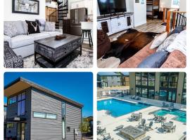 Mountain View Chalet at The Quarry - Sleeps 6!, hotel in Whitefish