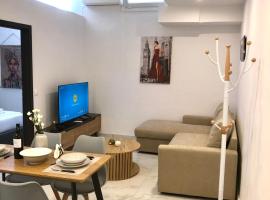 Chrysa- Kyra Apartments, pet-friendly hotel in Heraklio Town