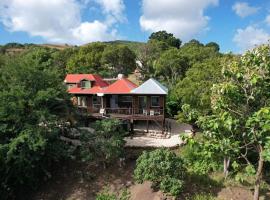 Sugar Mountain Cottage, holiday home in Saint Mary