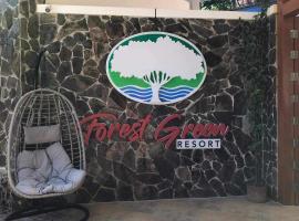 Forest green resort, hotel di Lipa