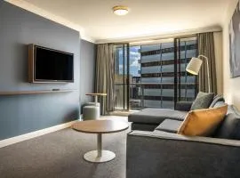 Central Located 1-Bed with Gym, Sauna and Pool