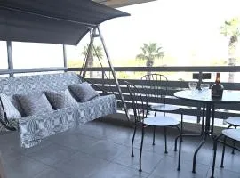 Varkiza Riviera Studio by the Sea