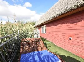 Striking Holiday Home in Sternberg with Jetty, holiday rental in Sternberg
