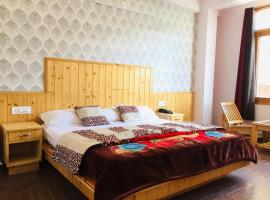 HOTEL CORNER RETREAT BnB, отель в Манали