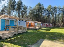 Happy Lodge, glamping site in Alphen