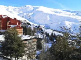 Apartamento Penibetico 3 dormitorios, 2 baños, vistas, WiFi y parking by SURYNIEVE