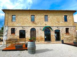 Masseria Tattoni - Residenza di campagna - Narramondo Villas, hotel en Bellante