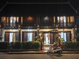 L.P.B.HAPPY HOUR HOTEL, cheap hotel in Luang Prabang