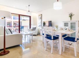 Apartamentos Albir Confort 3 dormitorios: Albir şehrinde bir otel