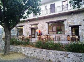 To Ellinikon, hotel in Omalos