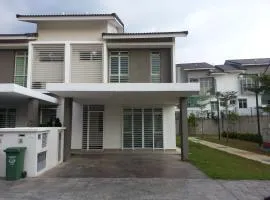 Masayu Putrajaya Homestay