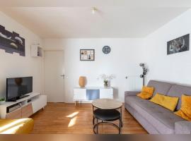 Appartement spacieux proche paris, self-catering accommodation in Cachan