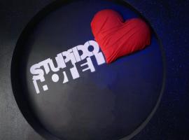 Stupido Hotel Rimini, hotel in Rimini