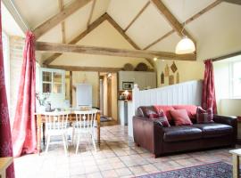 Cinnamon Cottage Newcastle Emlyn, hotel di Felindre