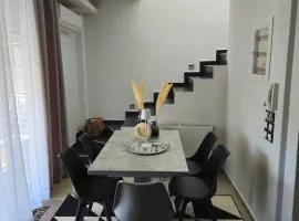 Mary's luxury apartment Nemea