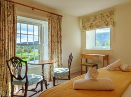 Townend Farmhouse - Ullswater, feriebolig i Watermillock