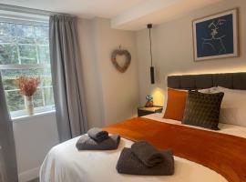 Rock Mill - Luxury 1 Bedroom Apartment 14