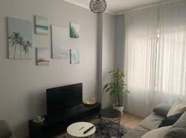 Apartamento céntrico a 1km de la playa.