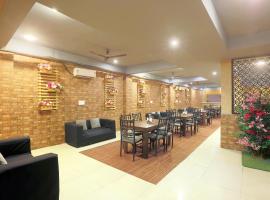 Hotel Lemon Suites & Banquet By Aura, hotel en Noida