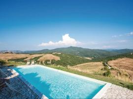 Prestigious Home - Pool, Gazebo, and Stellar Views, hôtel à Mazzolla