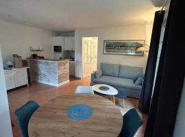 Charmante maison dans résidence avec piscine proche golf et plage、モリエ・エ・マーのホテル