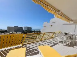 Al Charb TopFloor sea view, ar con, pool - CleverDetails