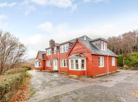 6 Bed in Lairg CA210, hotel with parking in Achlyness