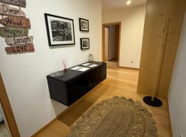 Lovely Apartment at Quinta da Portela - Coimbra, alquiler vacacional en Coímbra