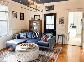 Witchy Modern, apartment in Salem