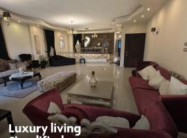 Hotel Duplex Front of DownTown