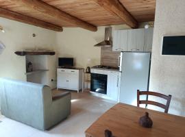 Casa Vacanze Nebin, hotel v destinaci Stroppo
