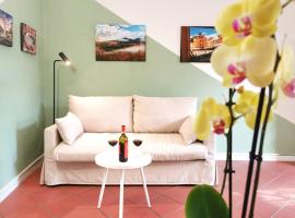 CASA ARYA - Independent House - Near the Walls, biệt thự ở Lucca