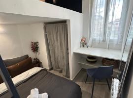 appartement proche de Paris Cosy et Lumineux, alojamiento con cocina en Livry-Gargan