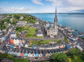 Sea view Flat Cobh, готель у місті Ков