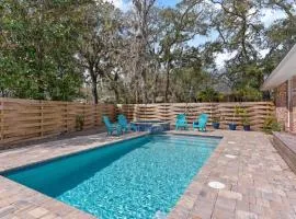 Relax-N-Sea - 524 Bartow Street