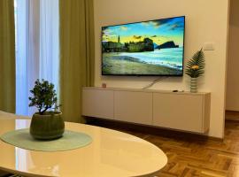 RS lux Becici, hotel in Becici