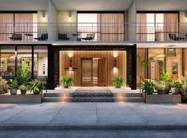 Romer House Waikiki - Adults Only - Opening June 1