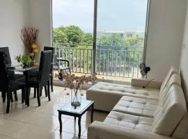 Lindo Apto con Aire Acond de 3 habitaciones