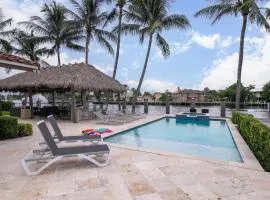Paradise Manor
