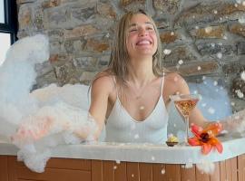 Spa Village at Hamat Gader - adults only, hotel v destinaci Hamat Gader