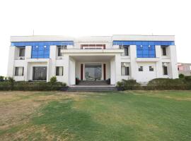 OYO Diamond Resort, hotel in Alwar