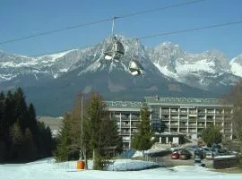 Apartment in Ellmau with Ski-In Access