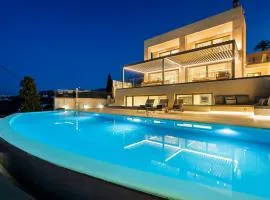 Majo Luxury Villas Panoramic Sea View Retreat with Heated Private Pools & Gym & Sauna