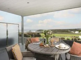 Beachview Apartment 3, Crantock, Newquay