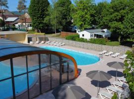camping les pêcheurs, hôtel à Pont-de-Poitte