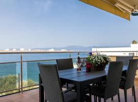 Luxury Apartment Strana, hotel a Omišalj (Castelmuschio)